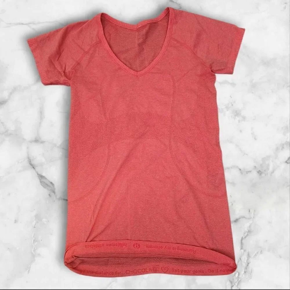 Lululemon Size 6 Swiftly Short Sleeve Shirt
